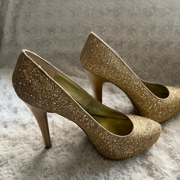 Carlos Santana high heel shoes - Picture 3 of 4